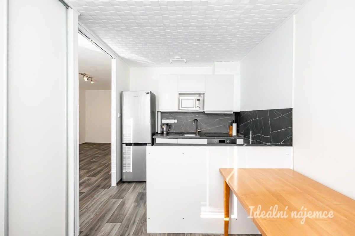 3+1, Taussigova, Praha, 67 m² - 1