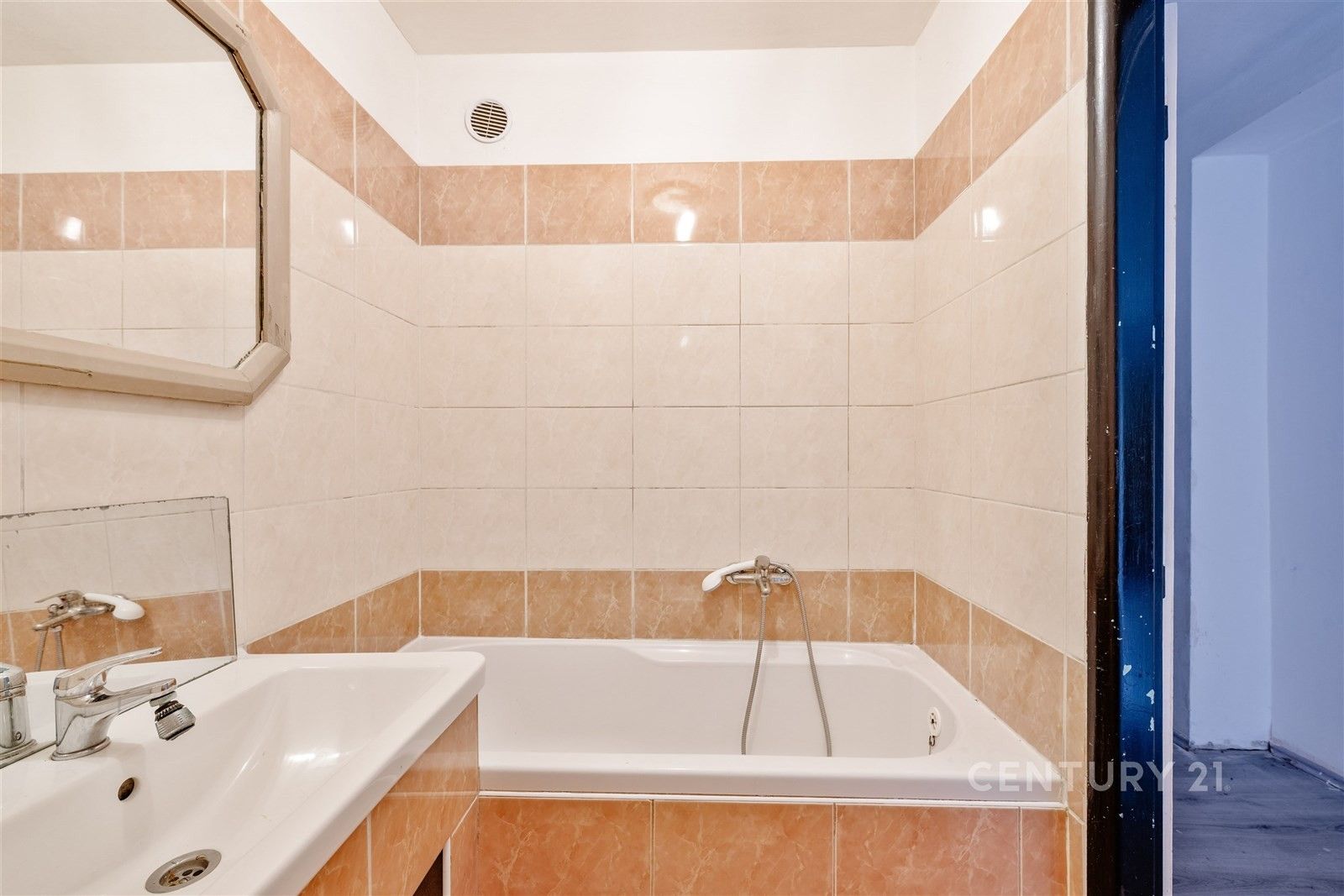 Prodej byt 2+1 - Miličín, 76 m² - 5
