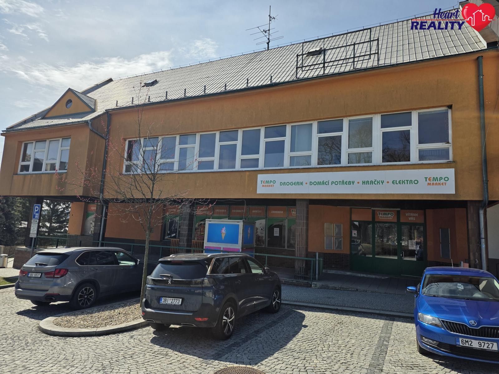 Sklady, náměstí 9. května, Moravský Beroun, 360 m² - 1