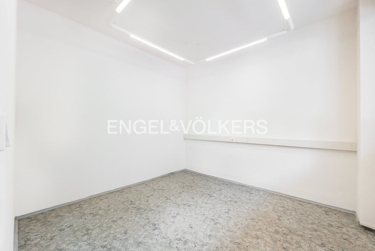 Pronájem komerční - Jeseniova 780, Praha Žižkov, 39 m² - 5