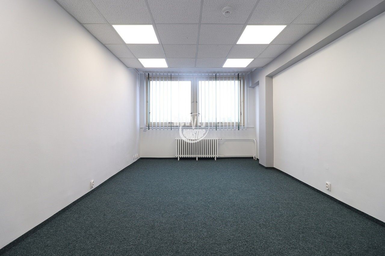 Kanceláře, Jiráskova, Jihlava, Česko, 33 m²