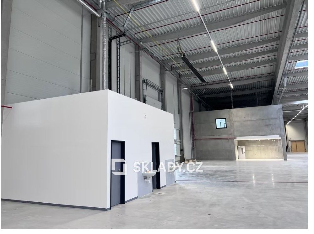 Pronájem sklad - Nymburk, 5 000 m² - 5