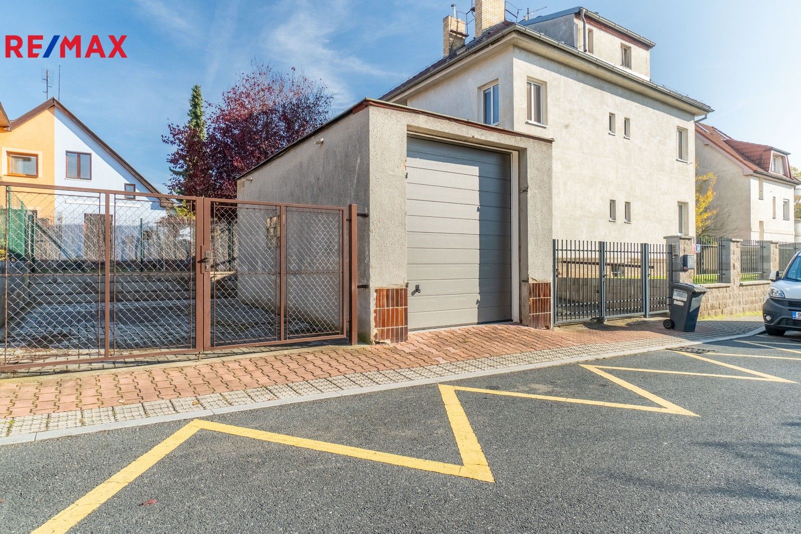 Garáže, V Novém Hloubětíně, Praha, 16 m²