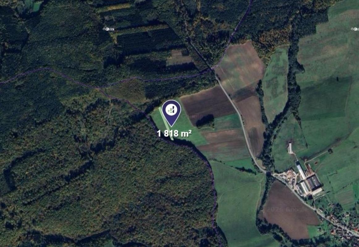 Prodej zemědělský pozemek - Doubravy, 1 818 m²