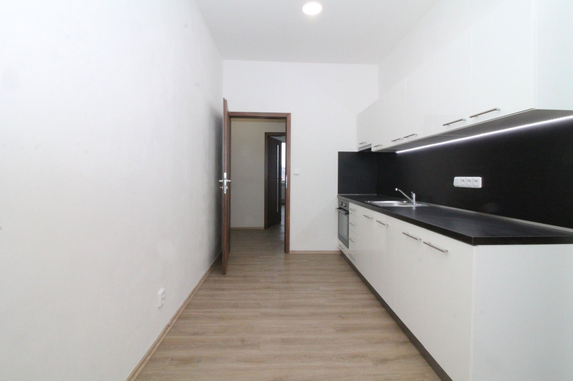 2+1, Masarykovo náměstí, Jihlava, 66 m² - 2