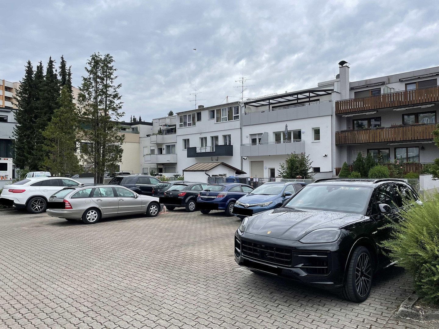 Garáže, München Neuperlach Bayern 81737