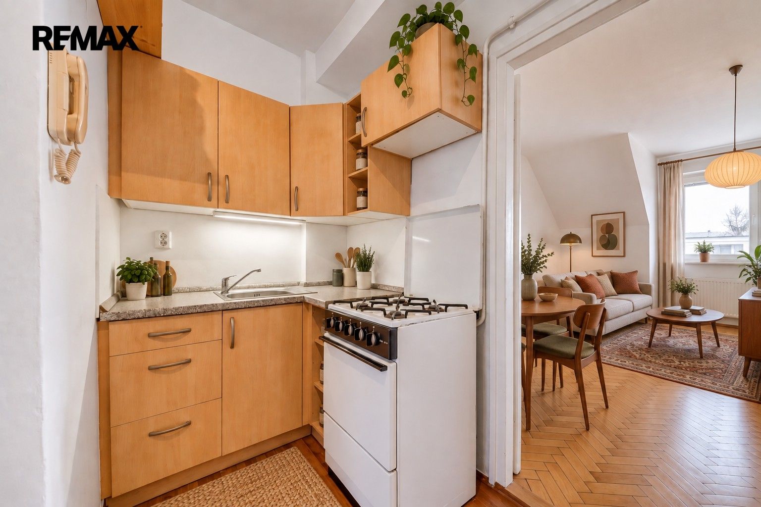 2+kk, Kaplická 553, Praha Podolí, 42 m² - 2