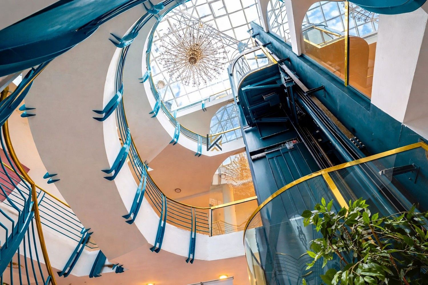 Obchodní prostory · 3 300 m² · Průhonice, okres Praha-západ, Středočeský kraj - 3