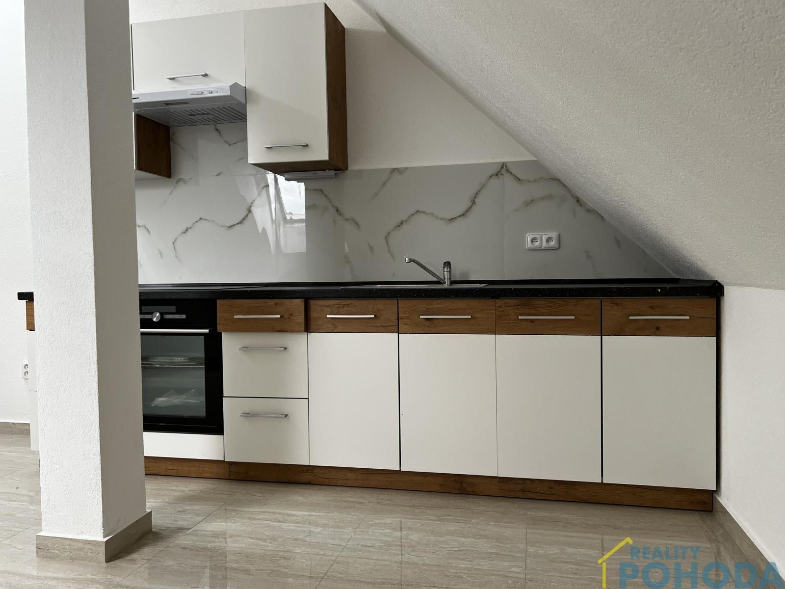 Byt 3+kk, 70 m²
