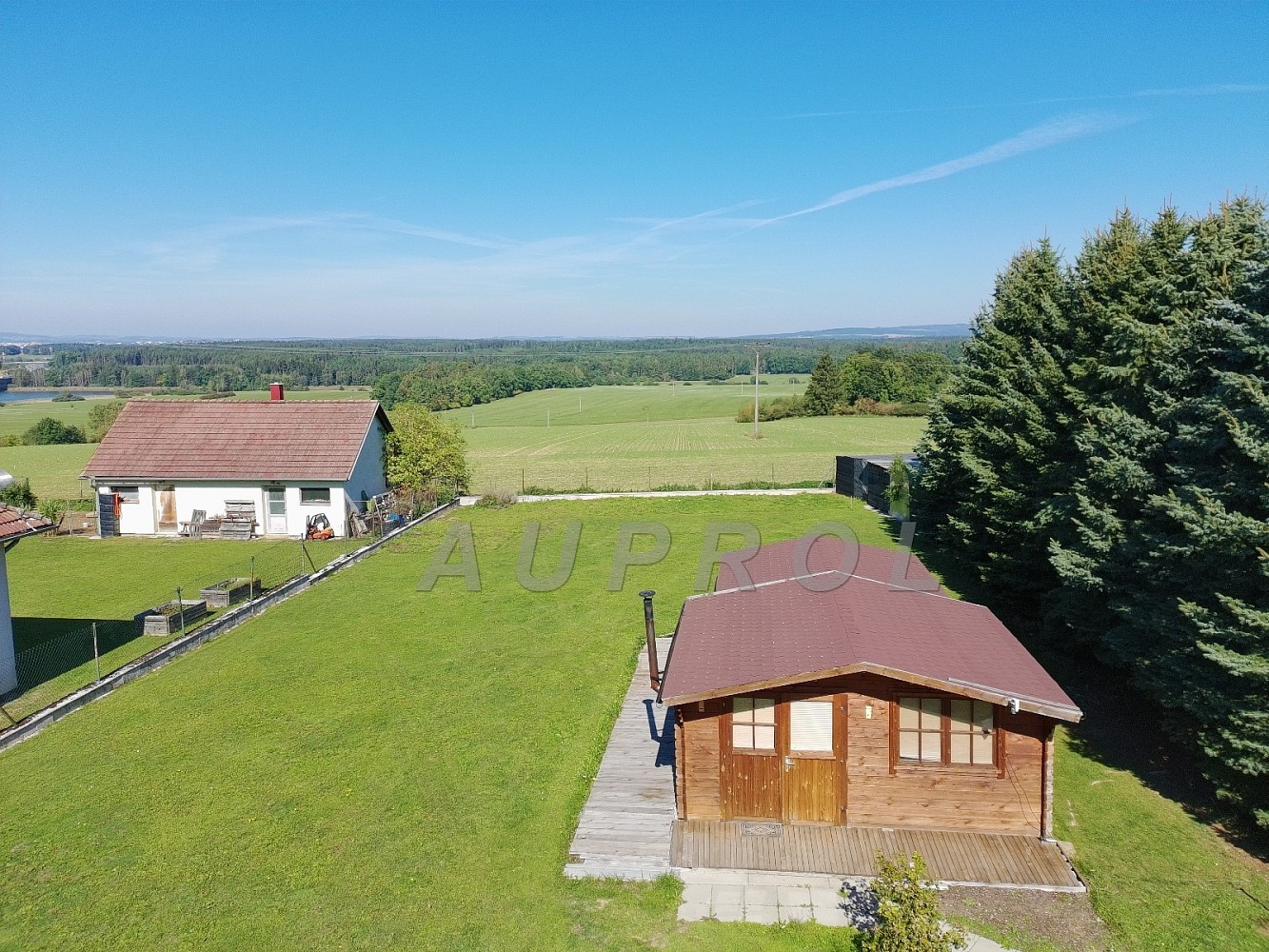 Pozemek pro bydlení, 966 m²