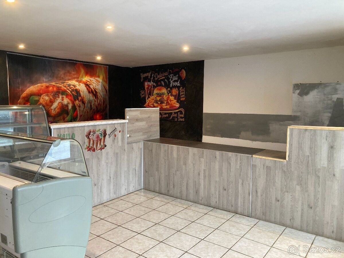 Pronájem obchodní prostory - Horní Suchá, 735 35