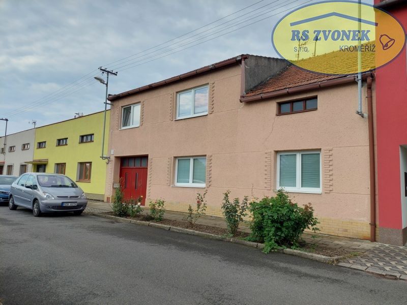 Rodinné domy, Břest, 160 m²