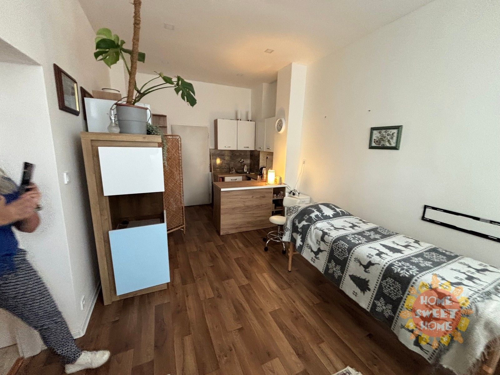 Ostatní, Nučická, Praha, 27 m²