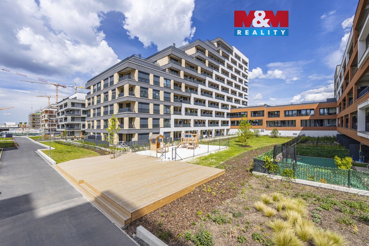 2+kk, Poděbradská, Praha, 71 m² - 1