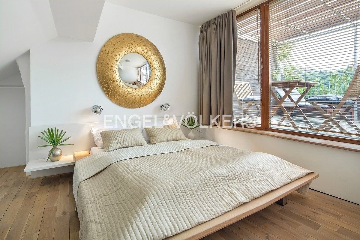 Pronájem byt 2+kk - Holečkova 1273, Praha Košíře, 55 m² - 5