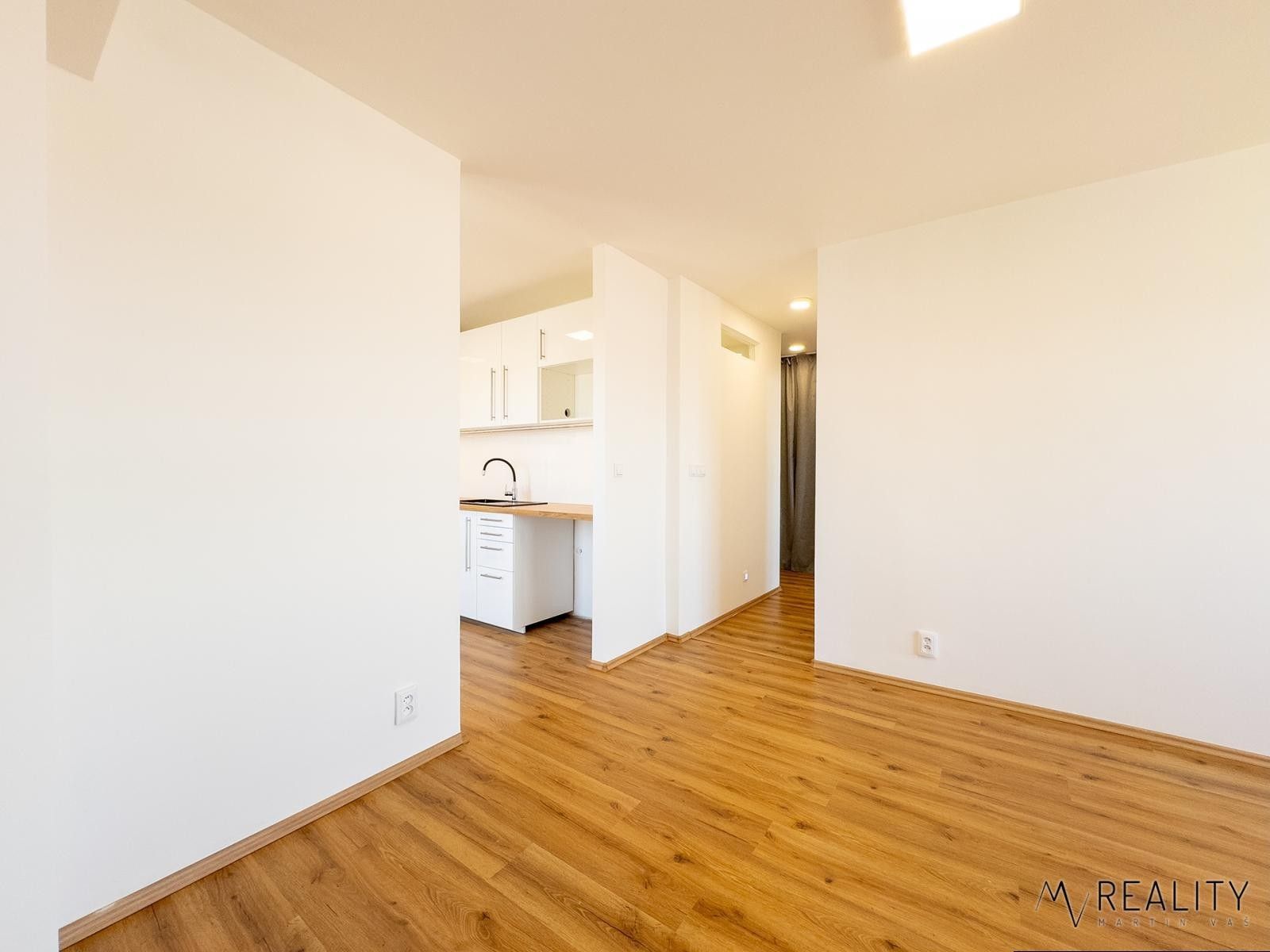 Pronájem byt 2+1 - Vršovců  , Ostrava, 50 m² - 5