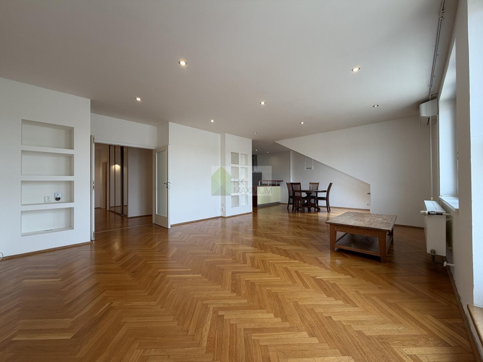3+kk, Levá, Praha, 137 m² - 2