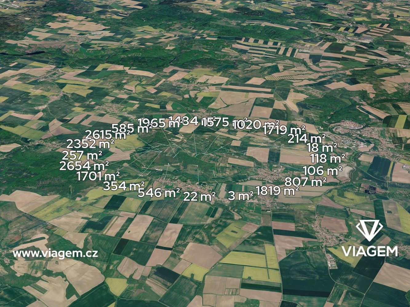 Les, 2 697 m²