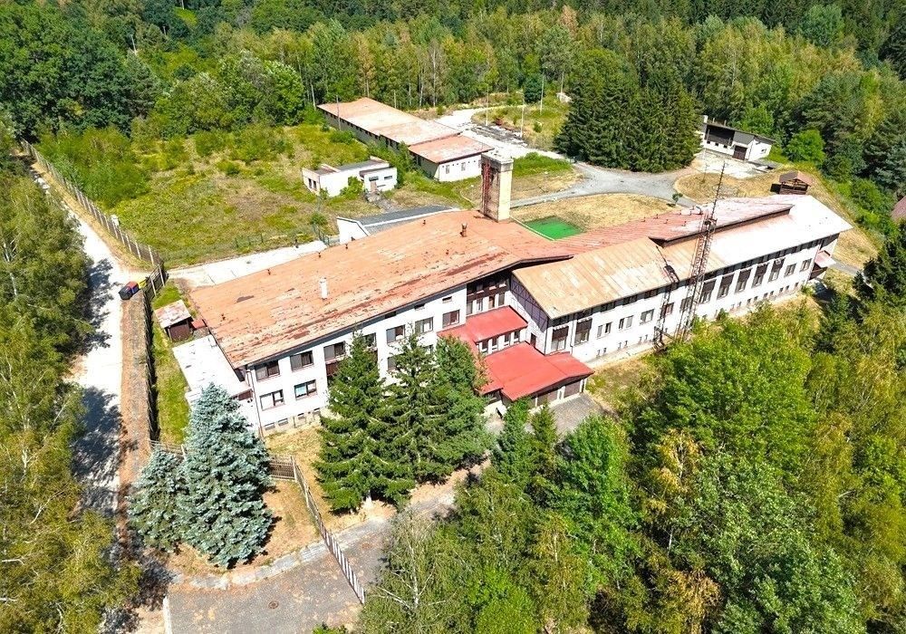 Ubytovací zařízení, Libá, 2 900 m² - 2