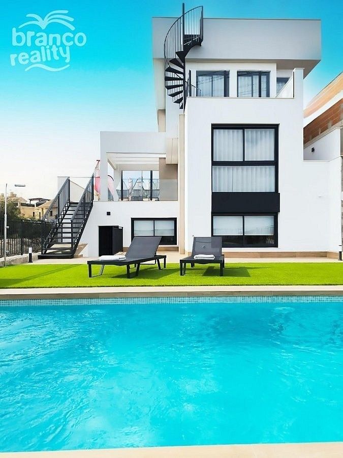 Prodej rodinný dům - Algorfa, ES, 238 m² - 2