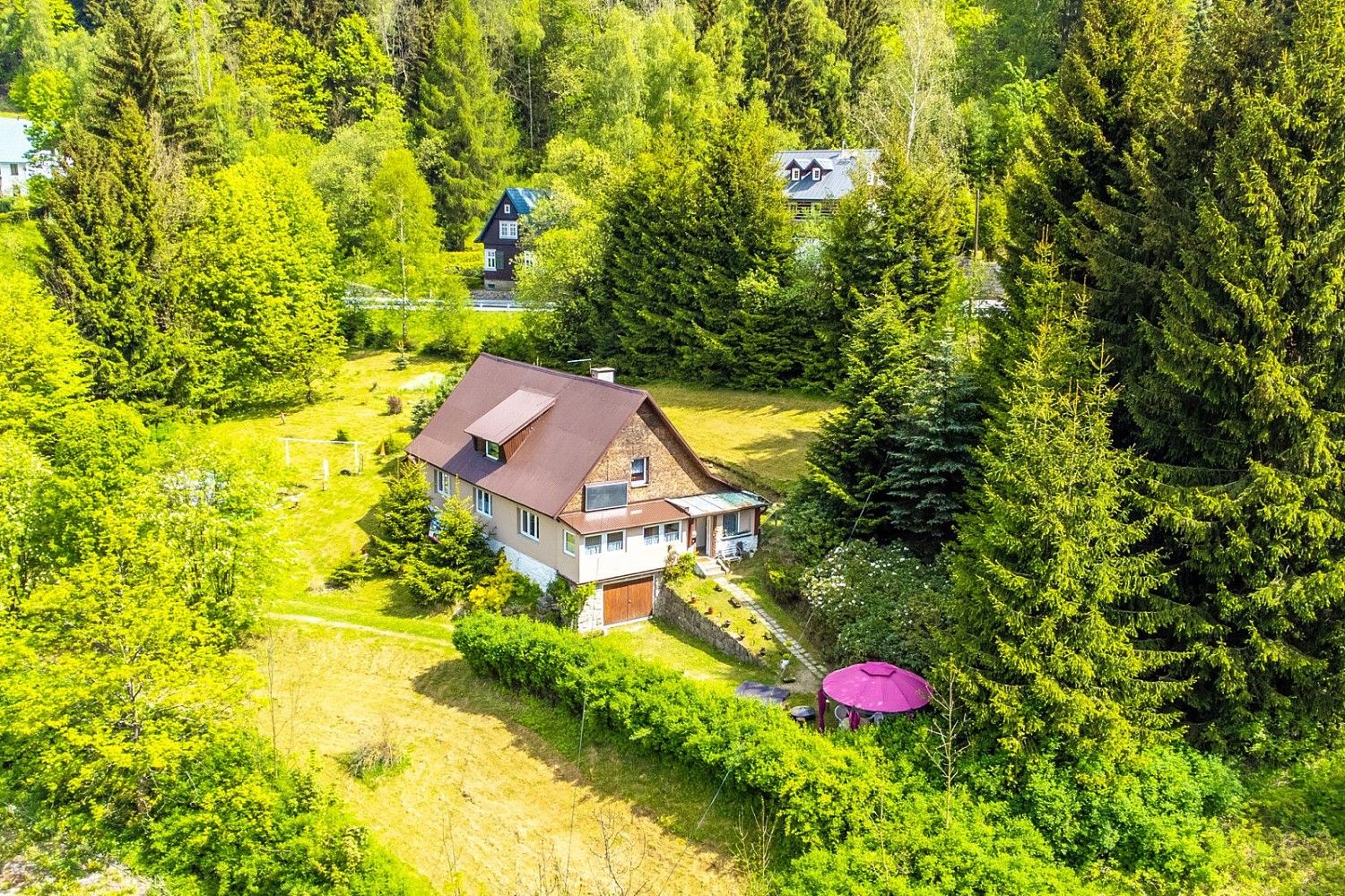 Prodej chalupa - Desná - Desná III, okres Jablonec nad Nisou, Liberecký kraj, 380 m² - 2