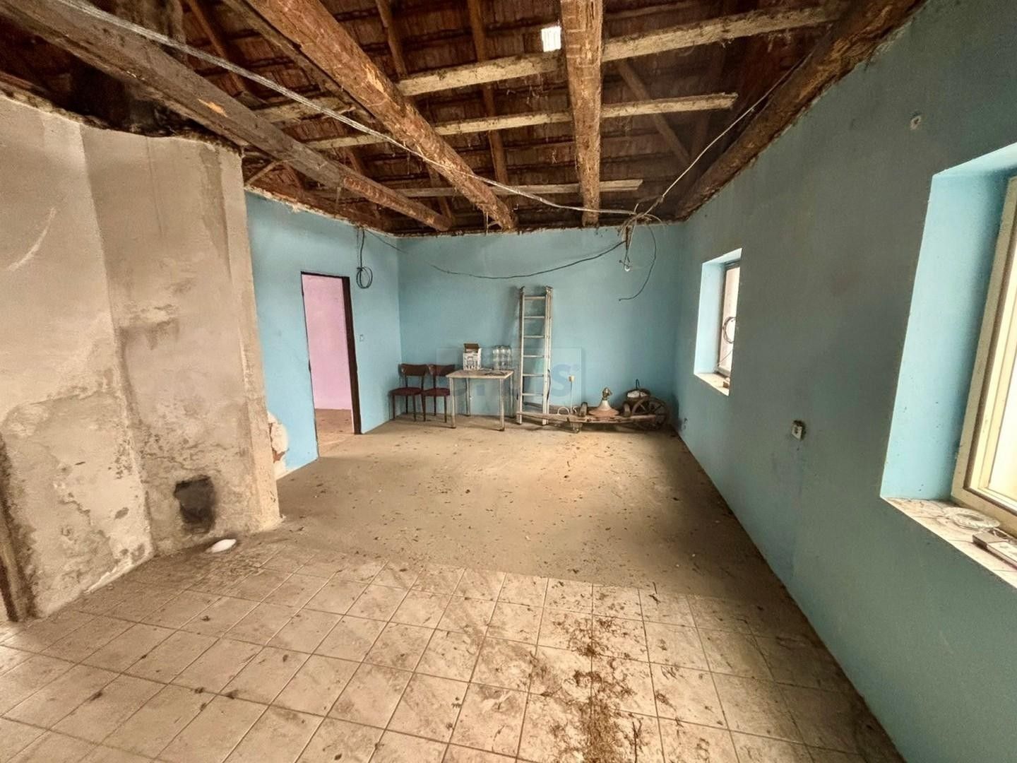 Prodej rodinný dům - Vidhostice, Vroutek, 84 m²