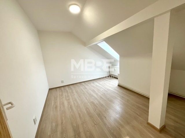 3+kk, sídliště 9. května, Nejdek, 56 m²