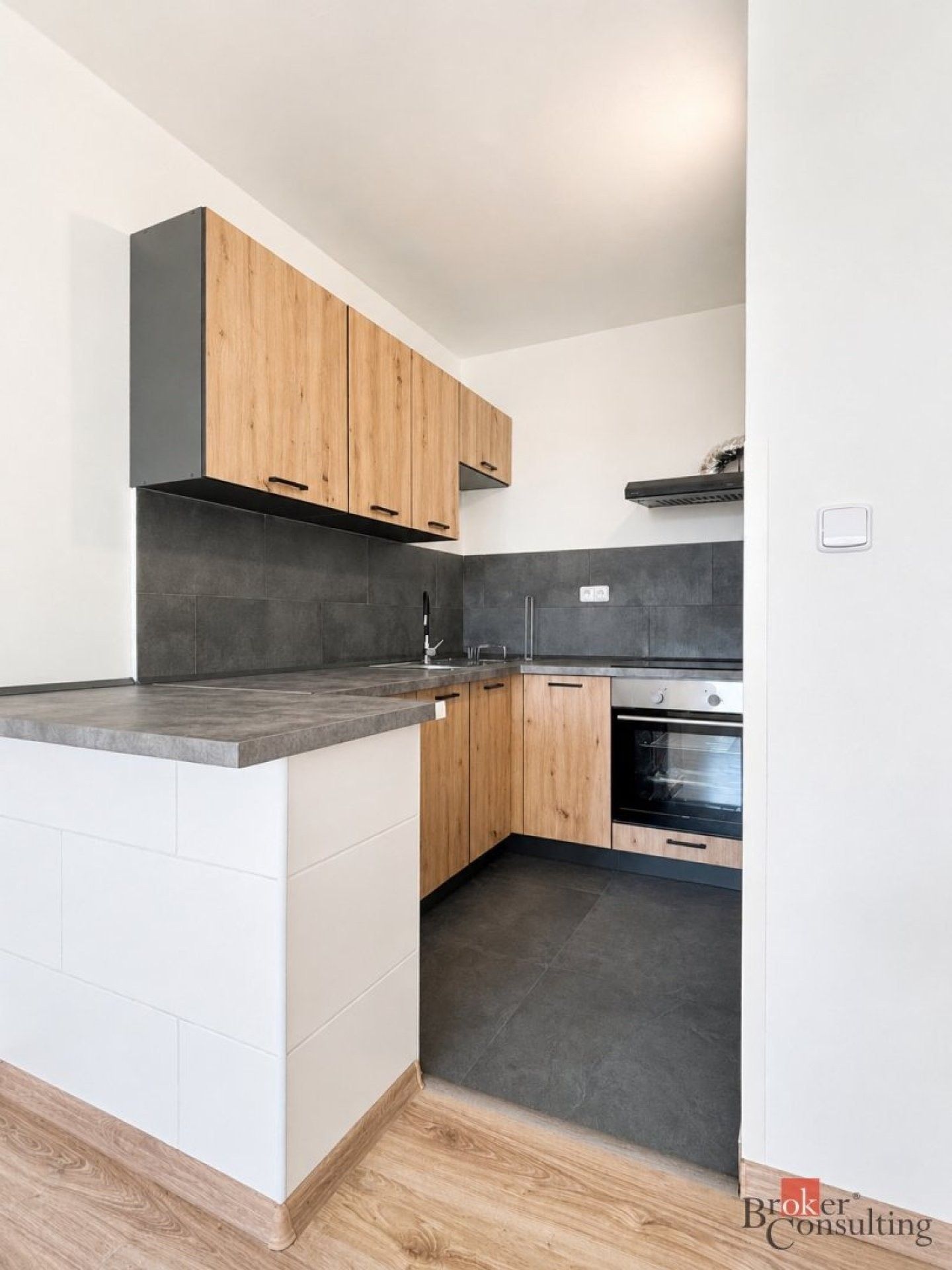 2+kk, Písečná, Žatec, 40 m² - 2