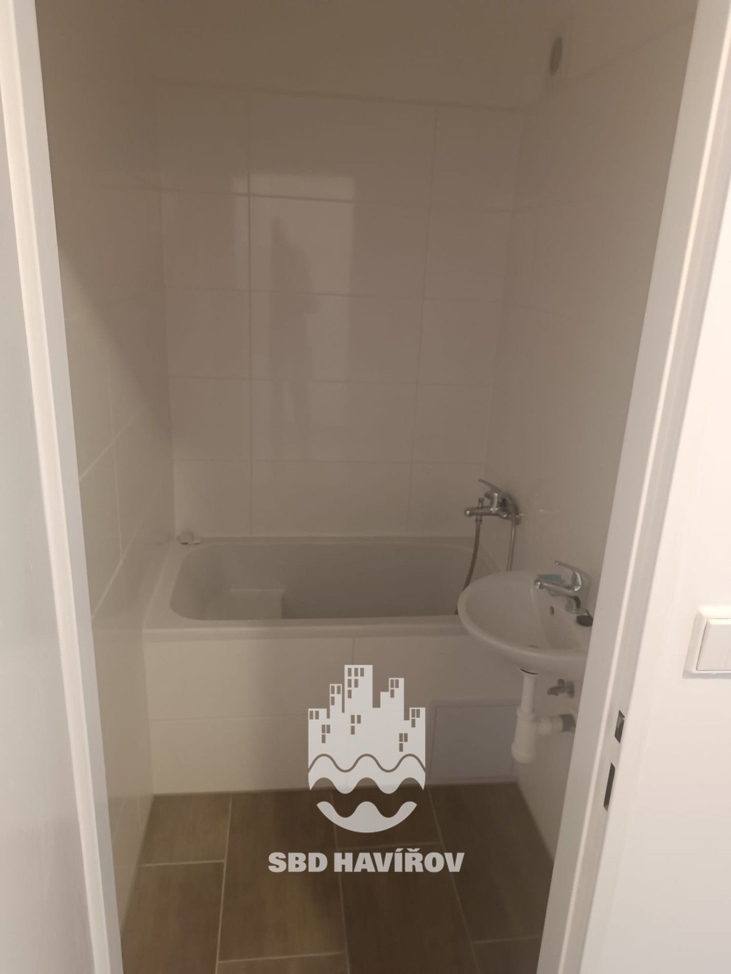 Pronájem byt 1+kk - Zvonková, Havířov, 30 m²