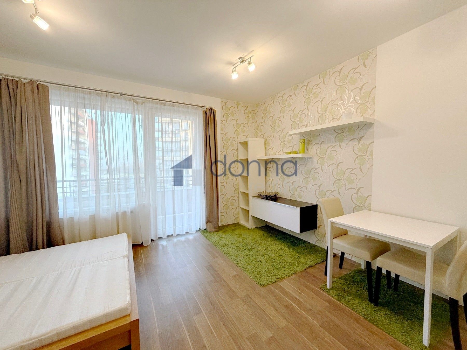 1+kk, Pavla Beneše, Praha, 34 m²