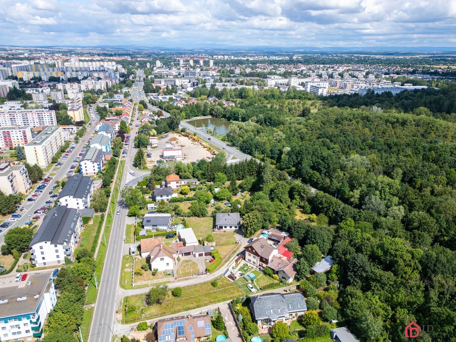 Pozemek pro bydlení · 1 825 m² · Lesní, Hradec Králové - 3