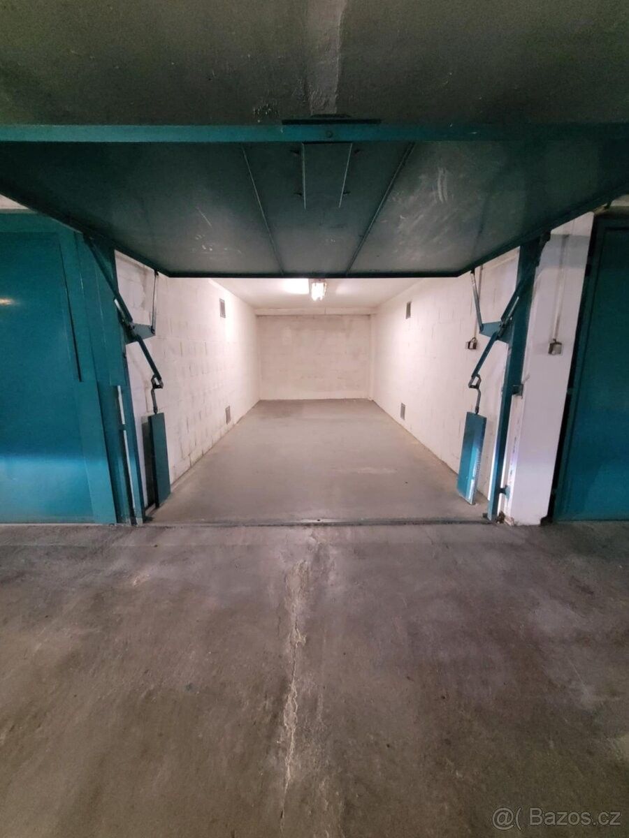 Pronájem garáž - Mladá Boleslav, 293 01