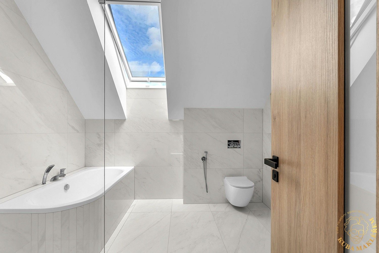 Rodinný dům · 219 m² · Vykáň, okres Nymburk - 4