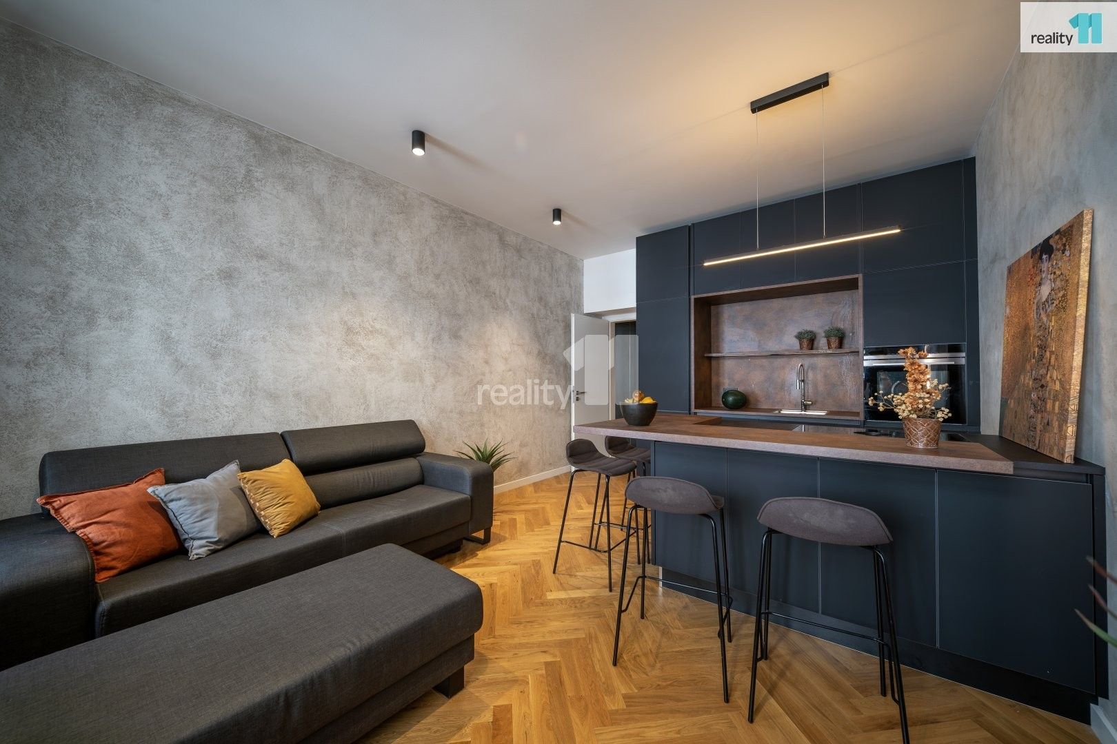 3+kk, Charkovská, Praha, 82 m² - 1