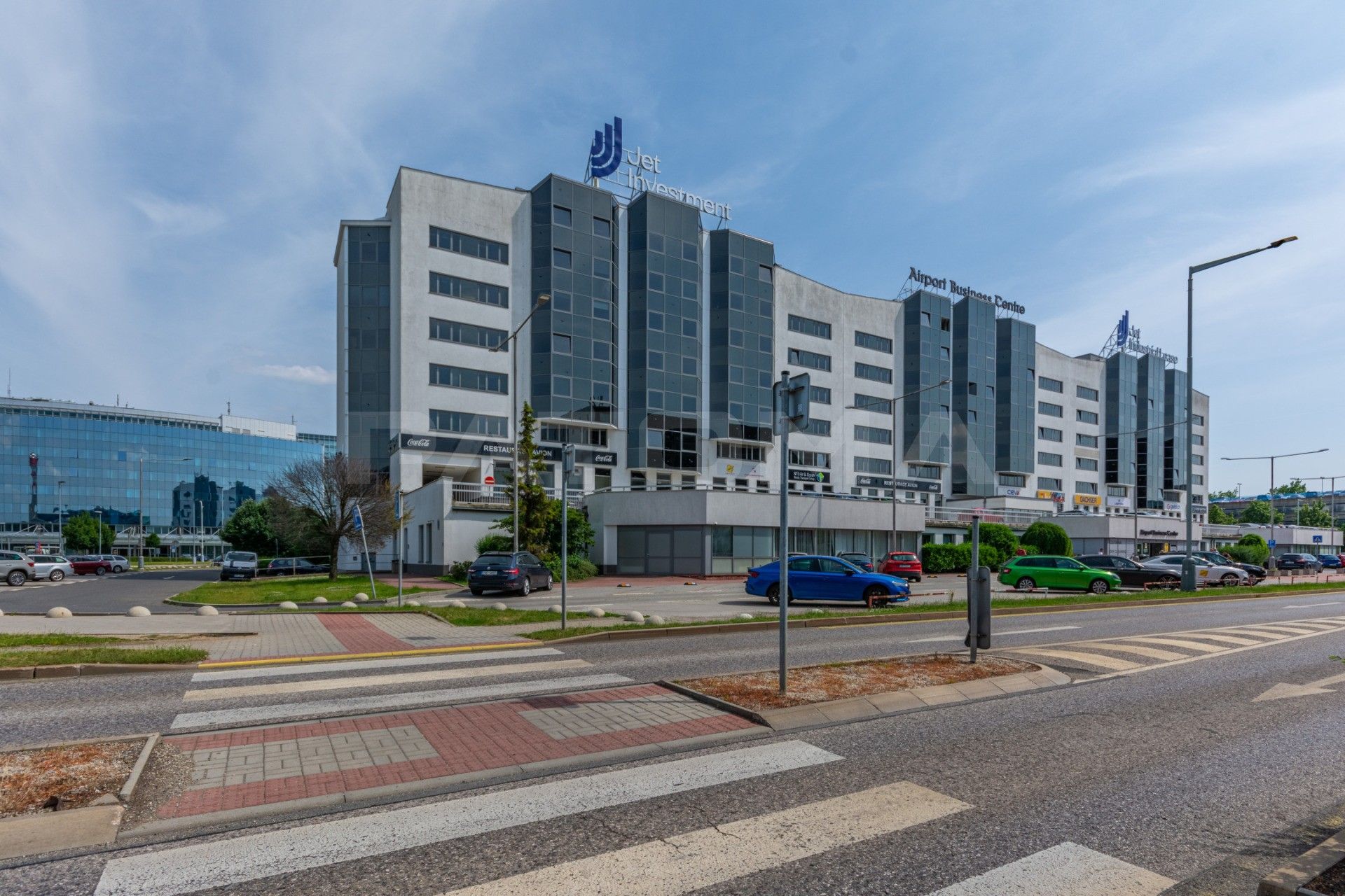 Obchodní prostory, Aviatická, Praha, 204 m²