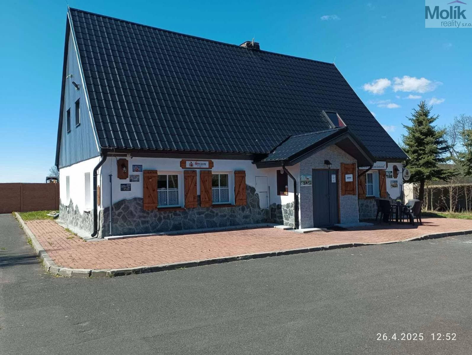 Rodinné domy, Mníšek, Nová Ves v Horách, 284 m²