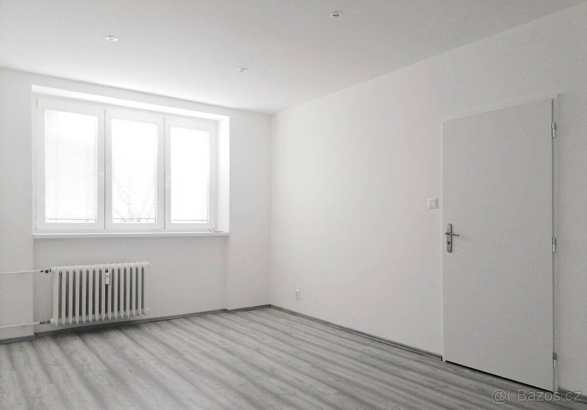 Prodej byt - Třebíč, 674 01