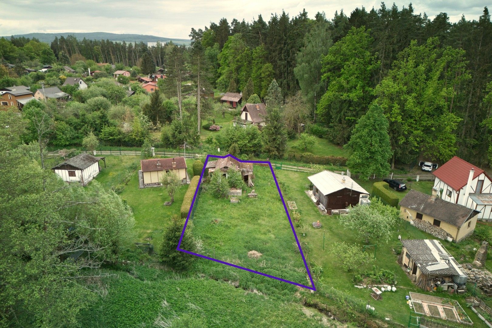 Zahrada · 458 m² · Zdemyslice - 4