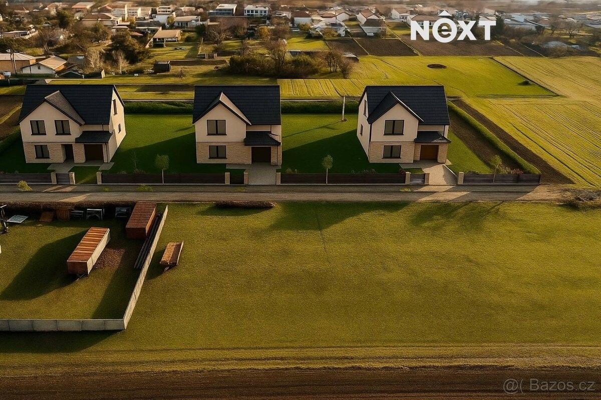 Pozemky pro bydlení, Lednice na Moravě, 691 44