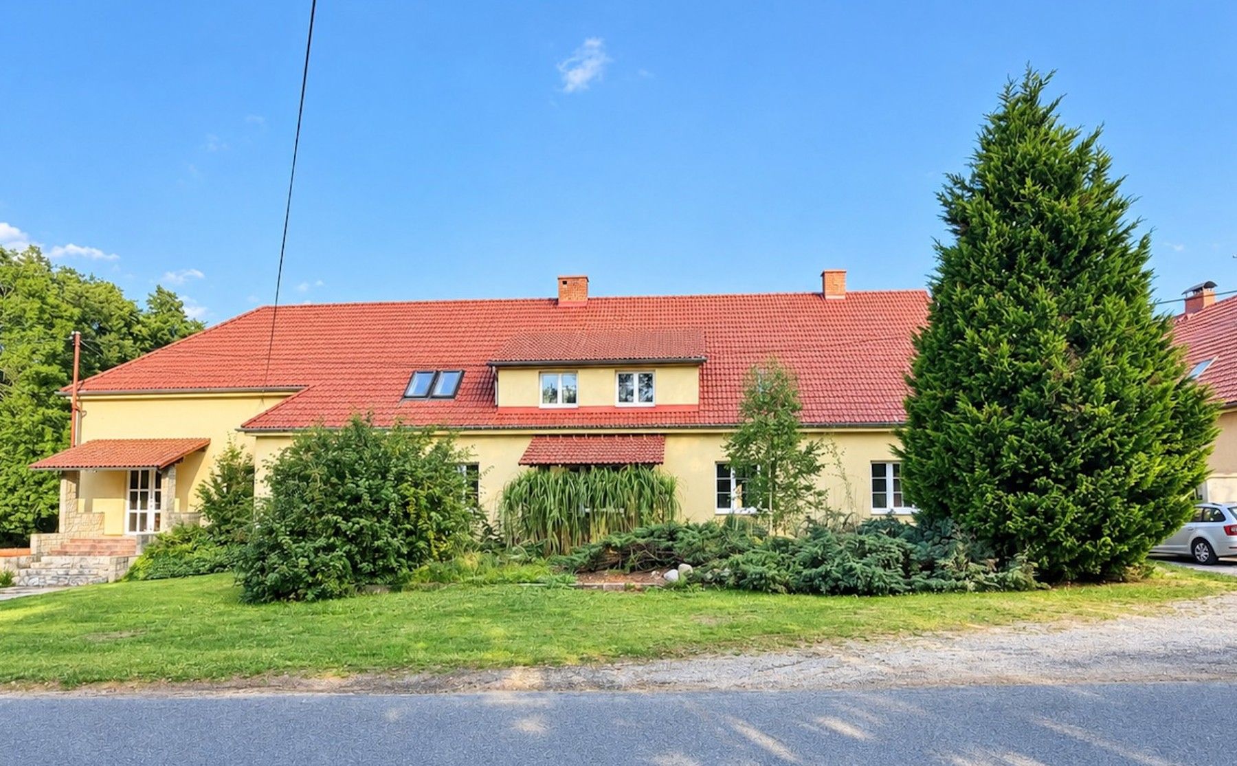 Rodinné domy, Bystřice - Jírovice, Středočeský kraj, 280 m²