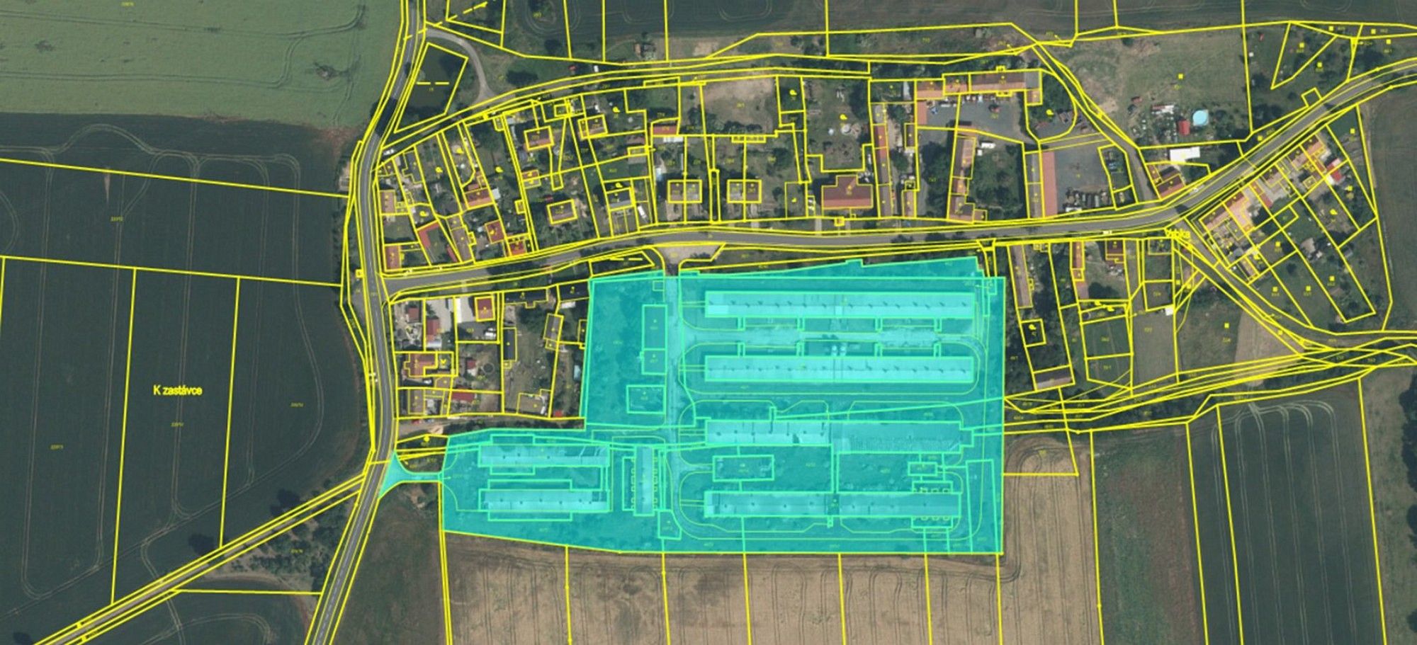 Zemědělské objekty, Postoloprty - Vrbka, okres Louny, Ústecký kraj, 7 200 m² - 1