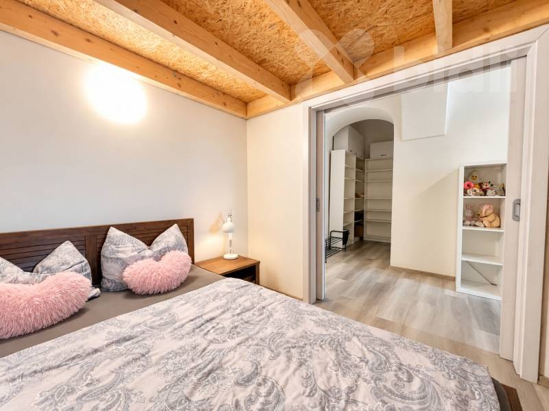Byt 1+1, 57 m²