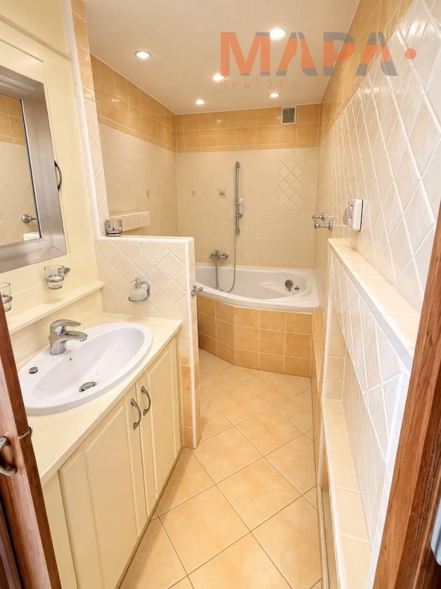 Pronájem byt 3+1 - Sídliště U Nového nádraží, Bílina Teplické Předměstí, 81 m² - 5