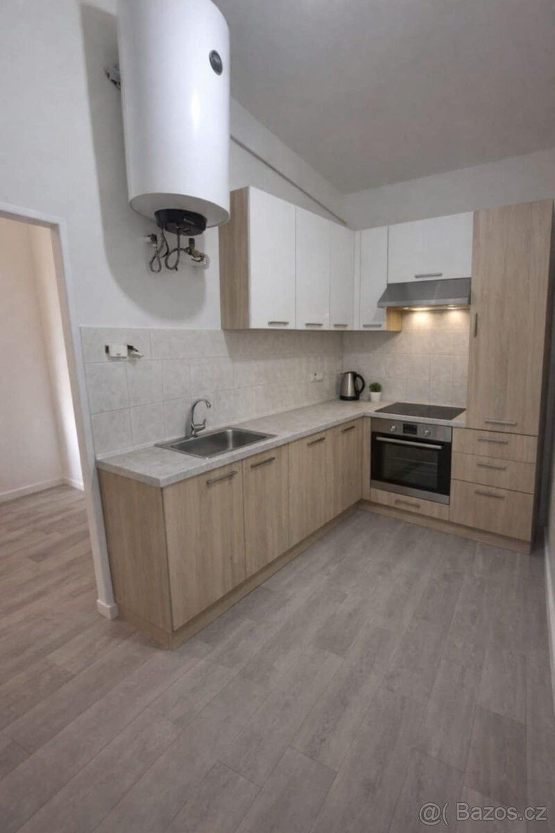 Prodej byt - Kolín, 280 02