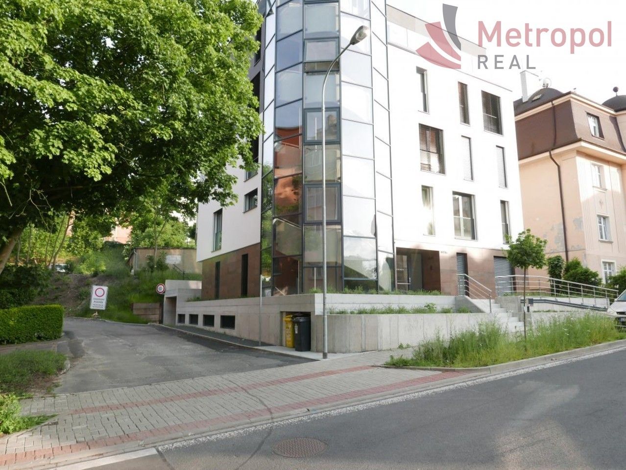 Pronájem garáž - Karlovy Vary Drahovice, 13 m² - 5