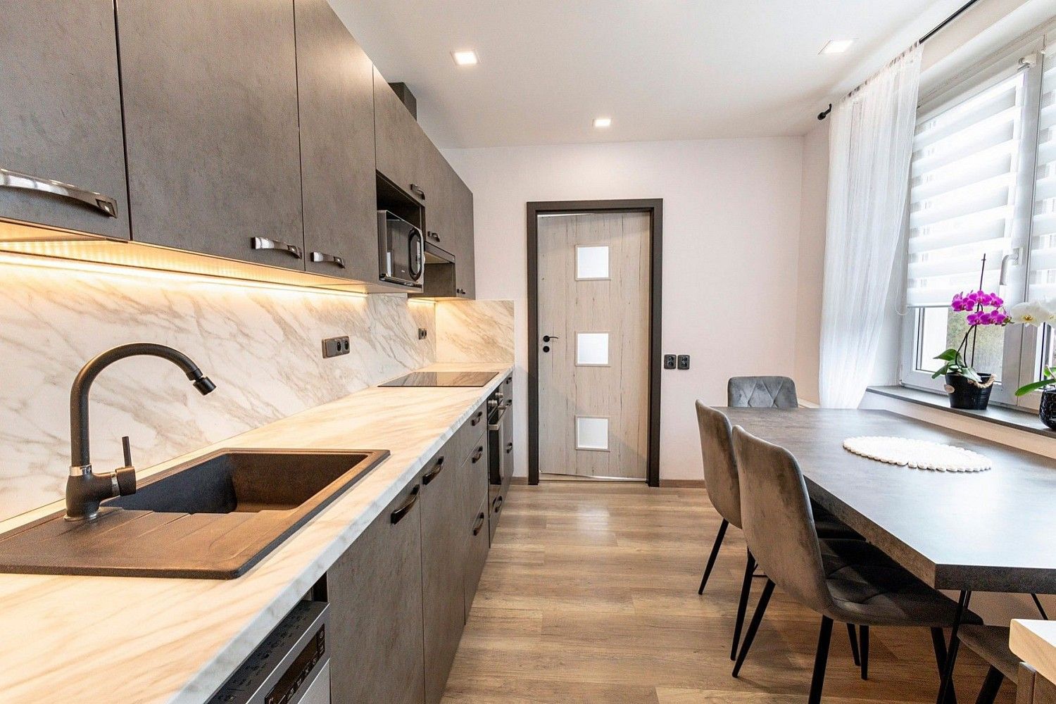 Byt 3+1 · 71 m² · Sazená, okres Kladno, Středočeský kraj - 4