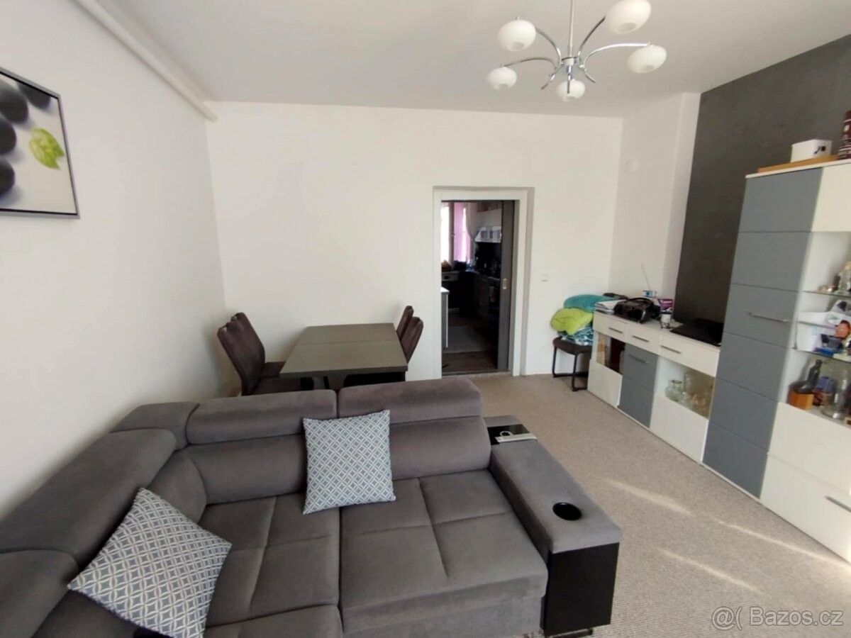 Rodinné domy, Hradec Králové, 503 11