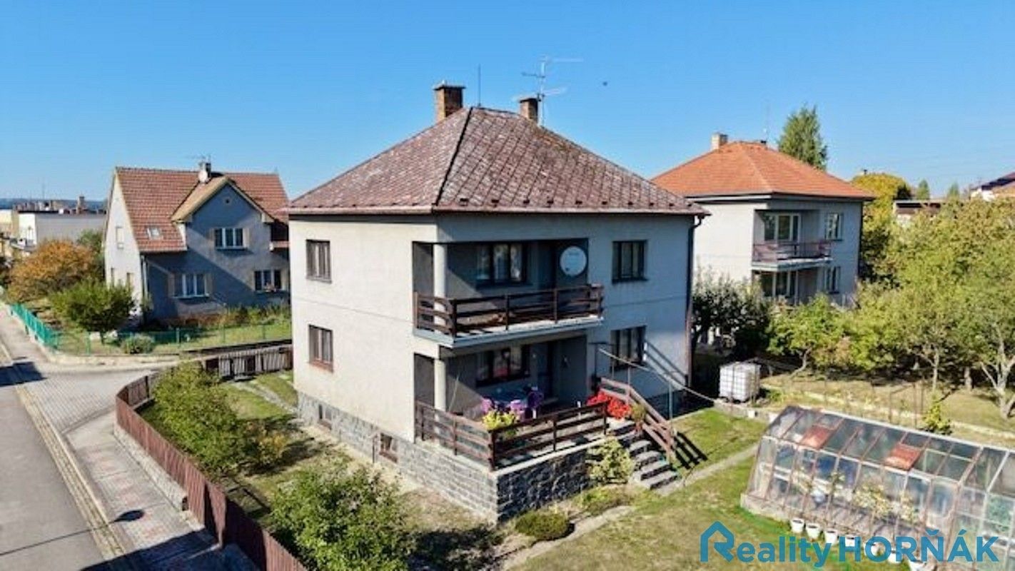 Rodinné domy, sídl. 5. května, Bechyně, okres Tábor, 142 m² - 1