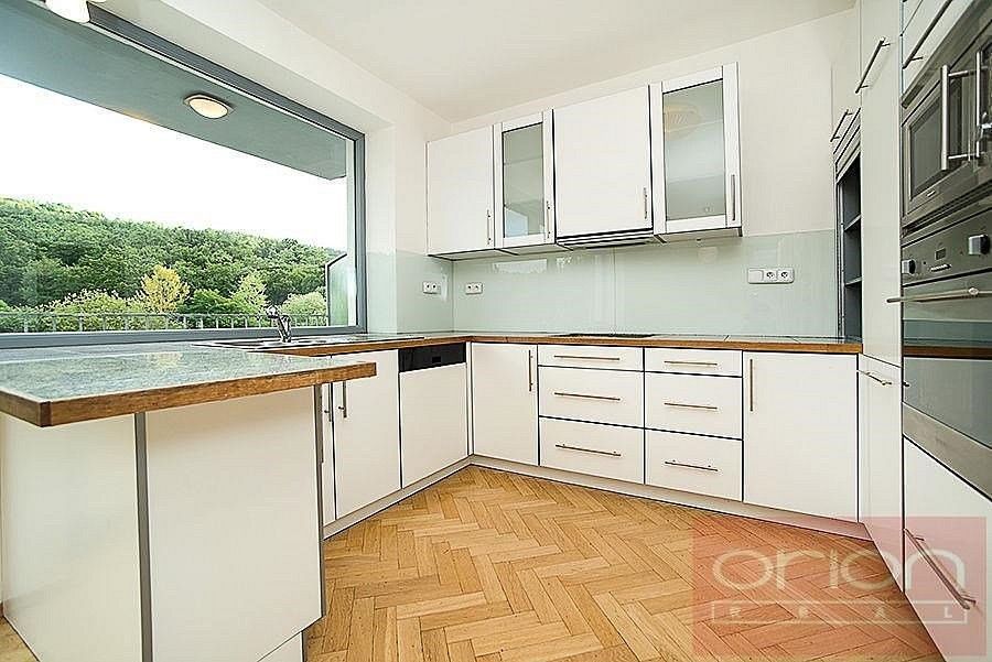 Pronájem rodinný dům - Praha - Nebušice, okres Praha 6, Hlavní město Praha, 230 m² - 2