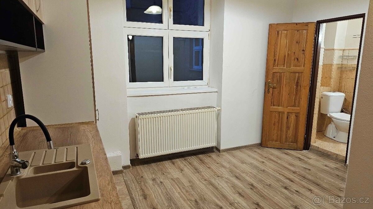 Pronájem byt - Pardubice, 530 02